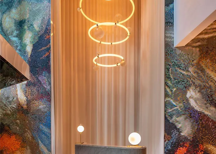 Mondrian Hong Kong Hotel
